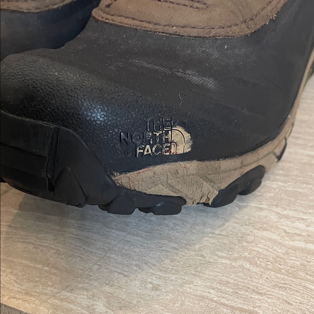 The North Face UGC Men’s Sz 10 Tan and Black Outdoor Waterproof Boots - Picture 6 of 10